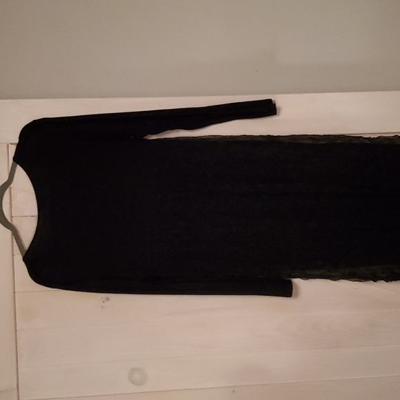 French fitted black dress - Picture 6 of 6